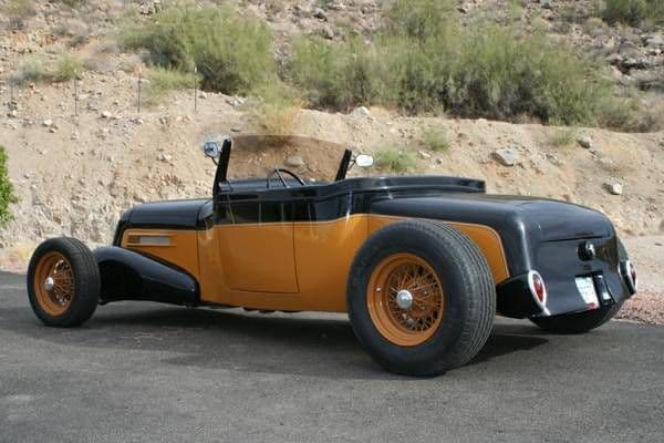 1929 Ford Roadster thumbnail 3