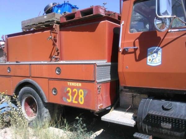 1972 Ford 8000 — photo 1