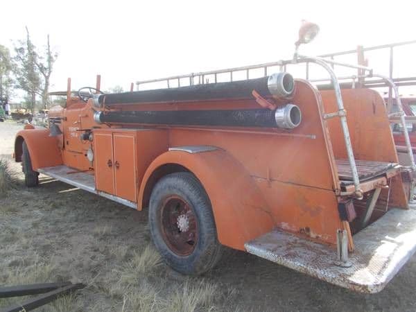 1942 Peterbilt Pirsch Fire Truck thumbnail 4