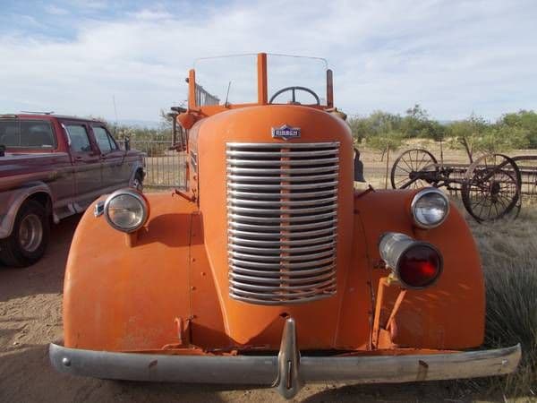 1942 Peterbilt Pirsch Fire Truck thumbnail 3