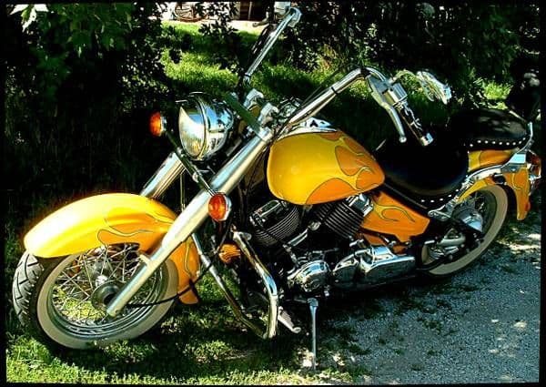 1998 Yamaha 650 XVS thumbnail 3