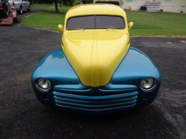 1948 Ford Coupe thumbnail 5