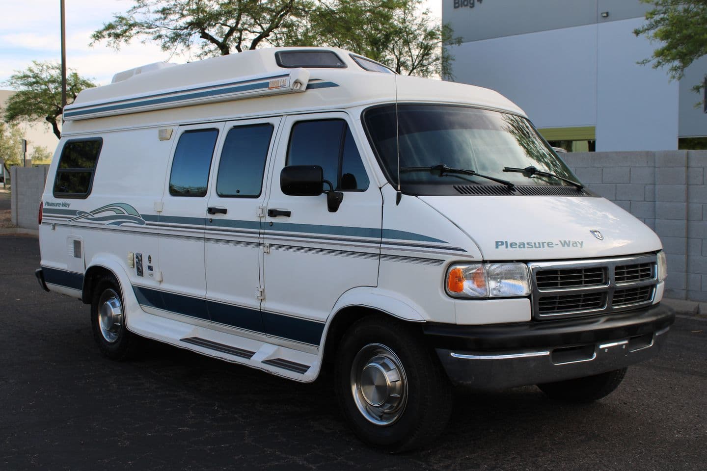 1997 Dodge Ram Van 3500 Pleasure Way