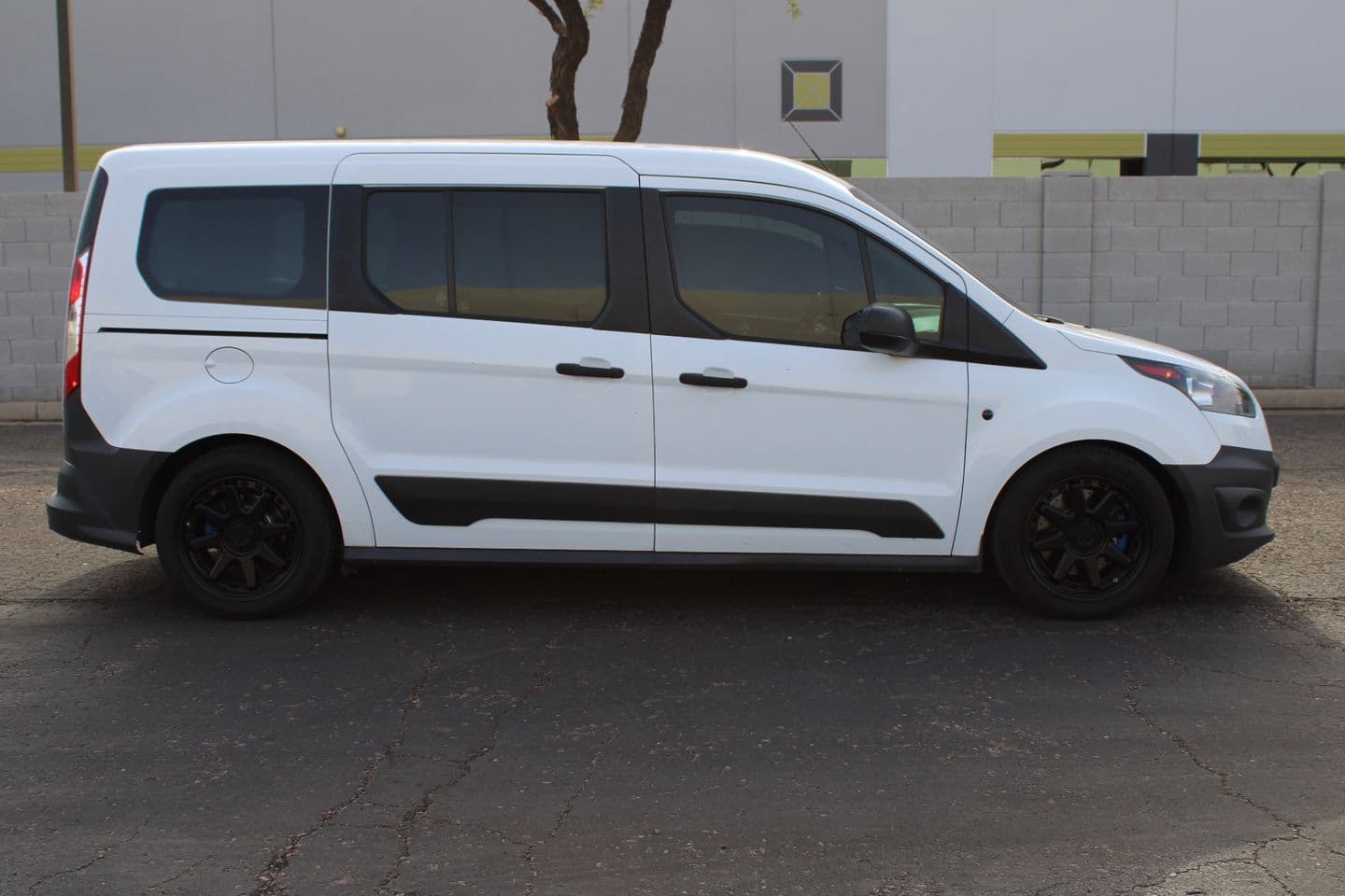 2018 Ford Transit Connect XL — photo 2