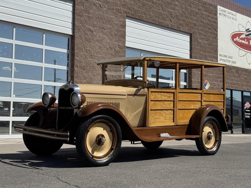 1928 Chevrolet Woody Wagon β photo 1