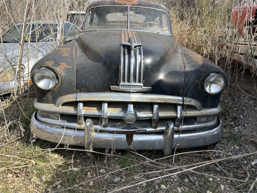 1950 Pontiac Chieftain Silver Streak Fastback 2 Door Post β photo 1