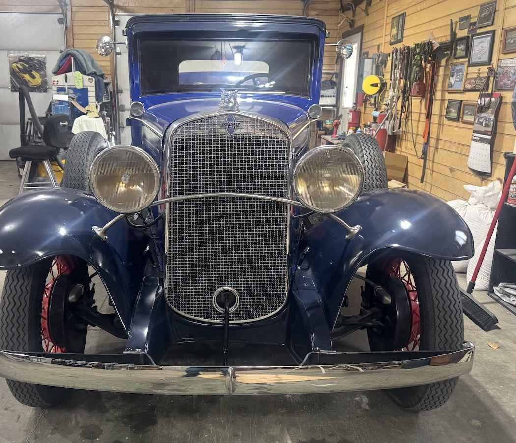 1931 Chevrolet 3 Window Coupe β photo 2