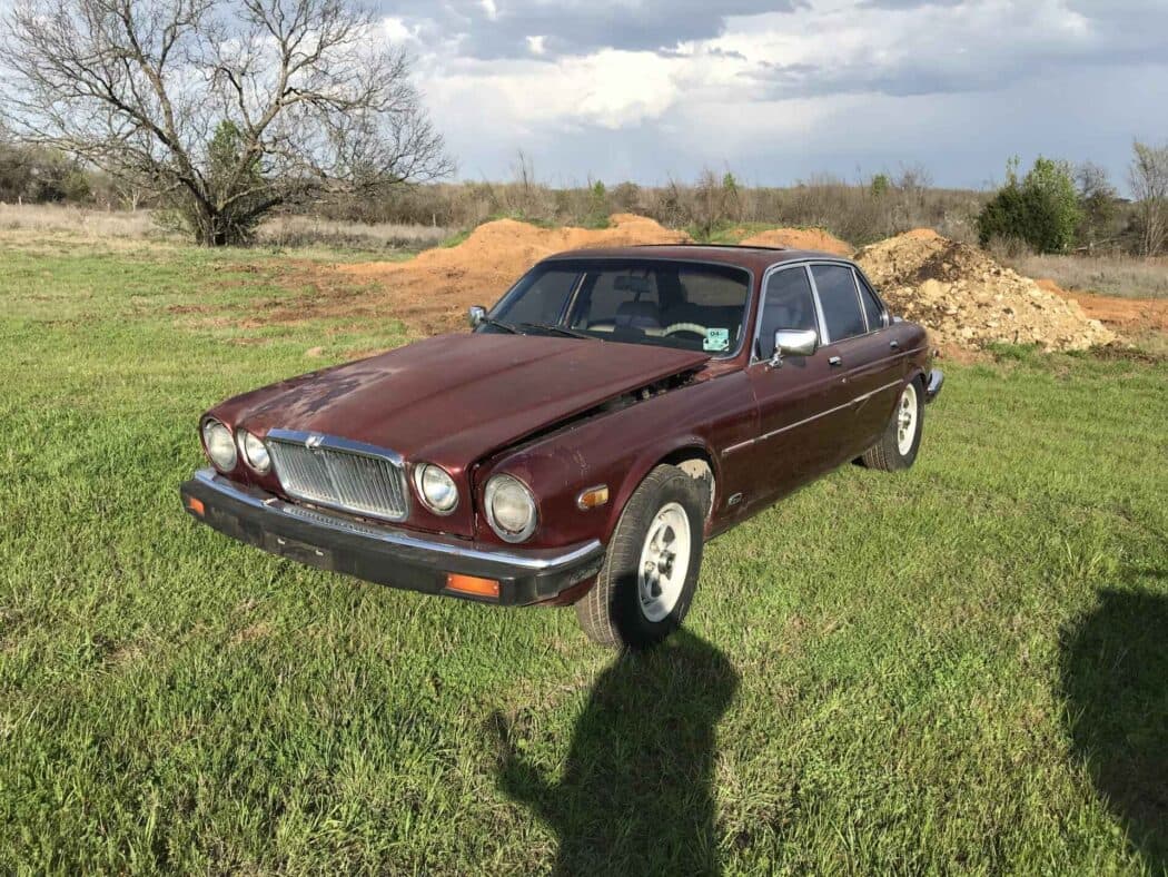 1983 Jaguar XJ6 β photo 1