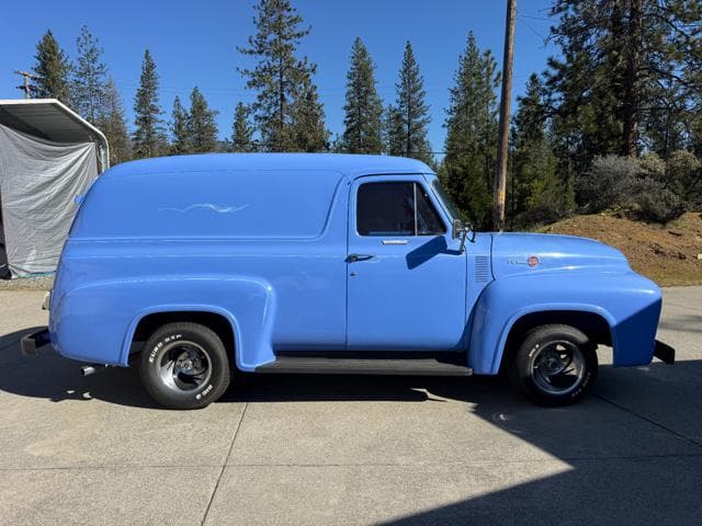 1955 Ford F100 Panel — photo 1