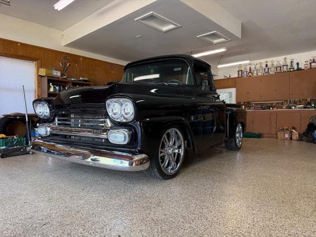 1958 Chevrolet Apache — photo 1
