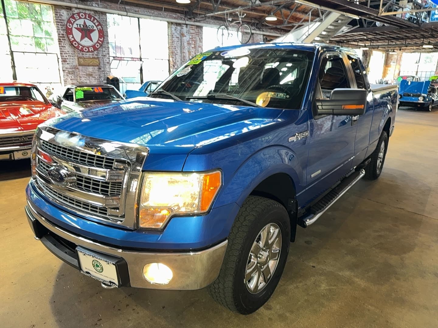 2013 Ford F-150 XLT — photo 2