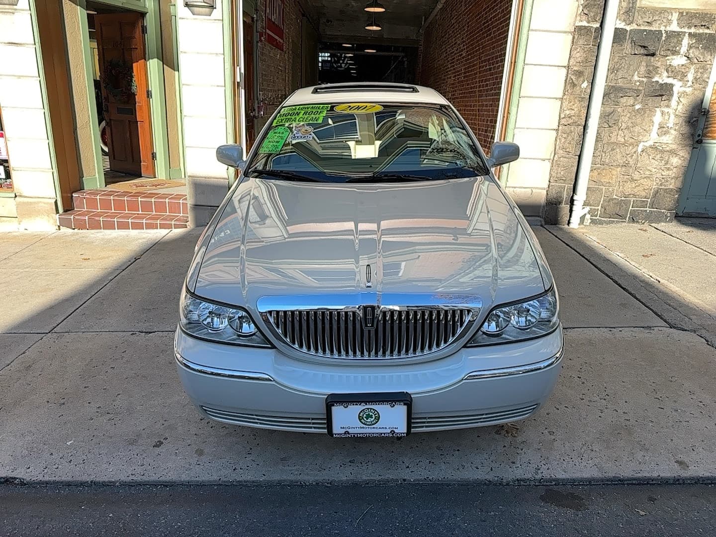 2007 Lincoln Town Car Signature — photo 30