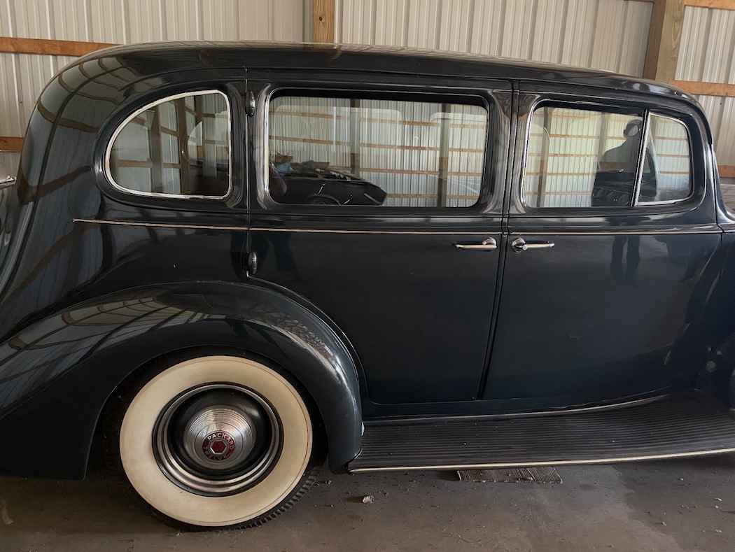 1939 Packard Touring Sedan — photo 2