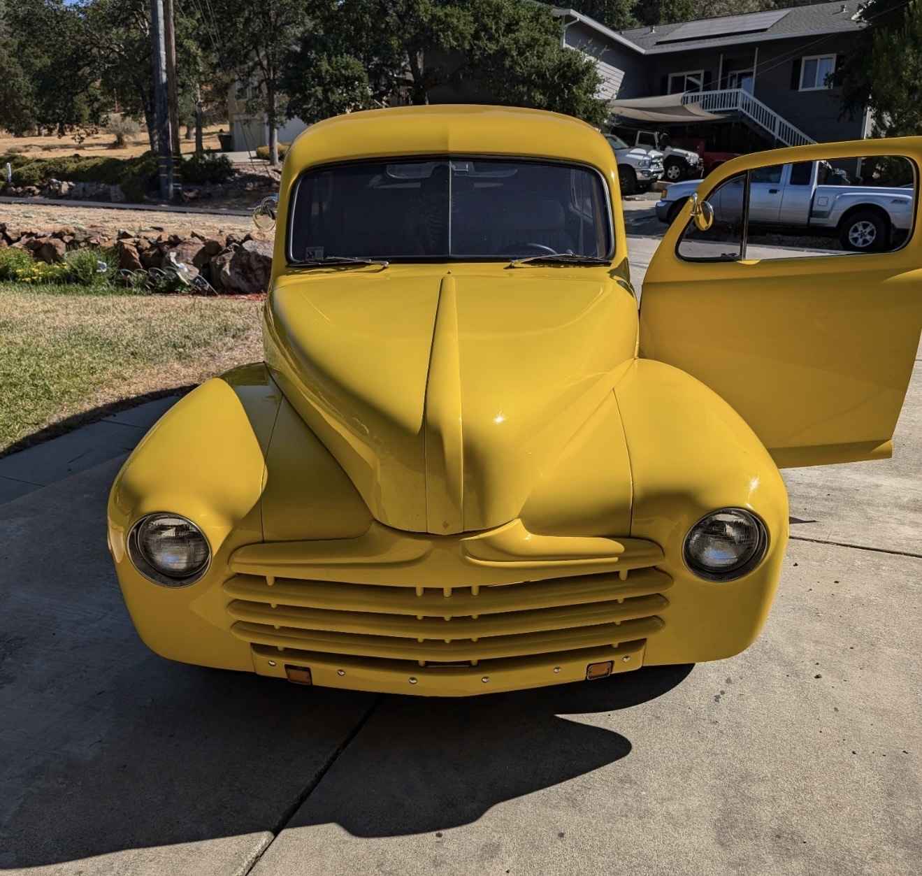 1946 Ford Super Deluxe — photo 1