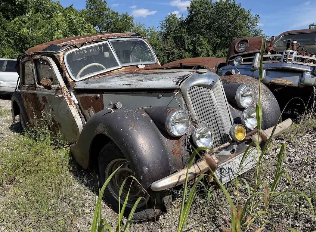 1947 Riley RMB Saloon — photo 1