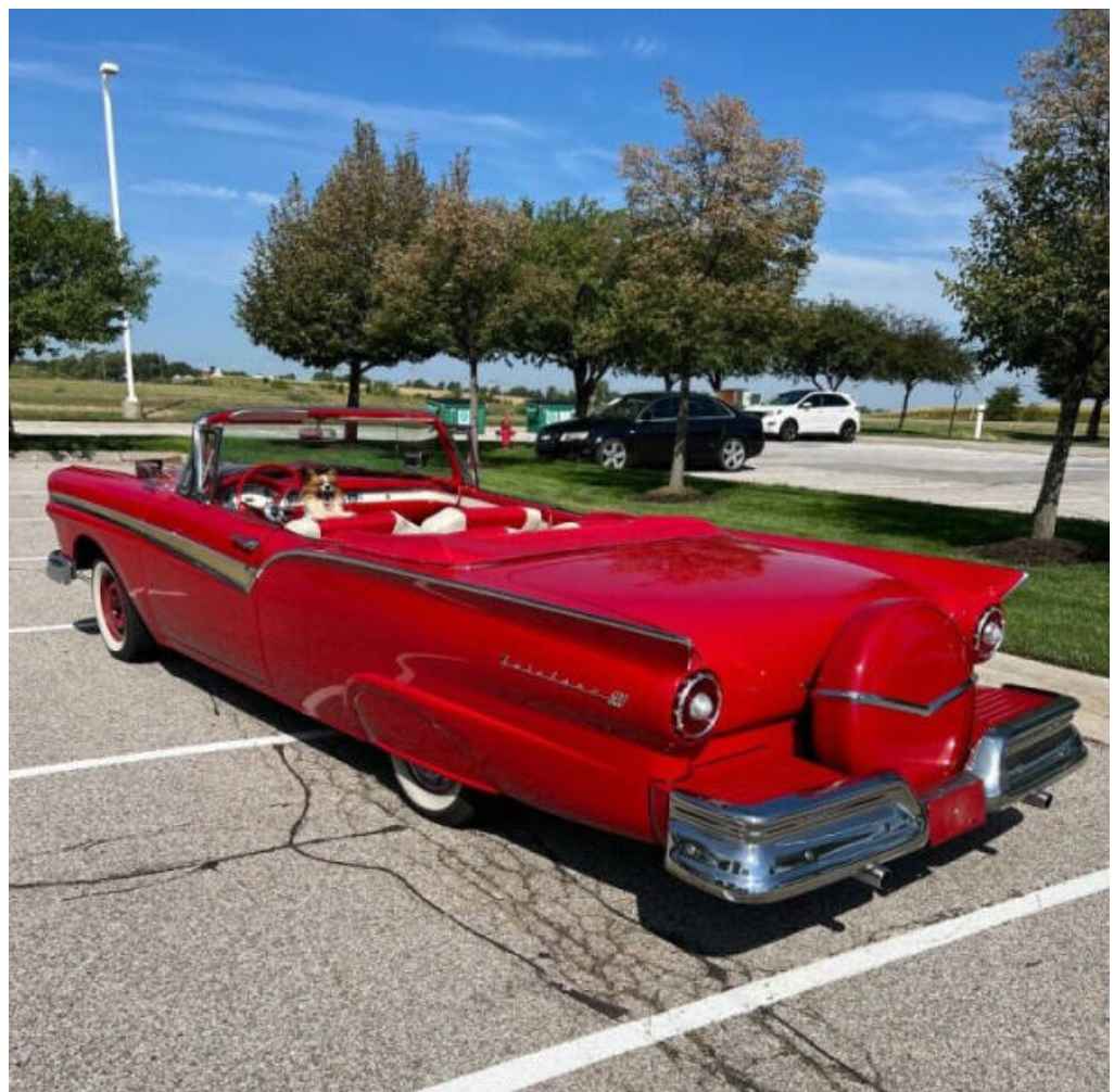 1957 Ford Fairlane 500 Sunliner — photo 2