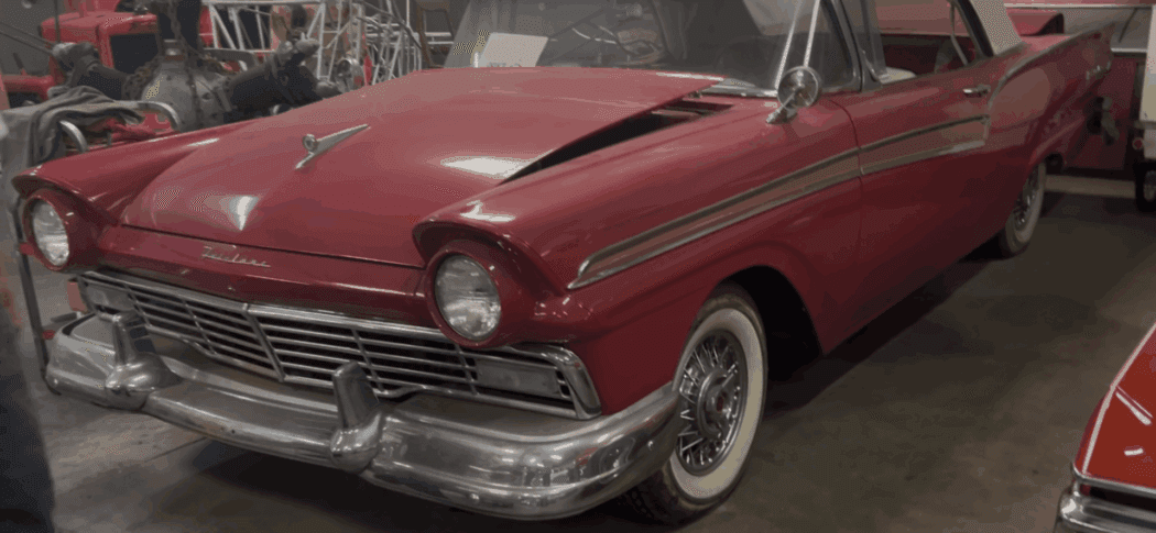 1957 Ford Fairlane 500 — photo 1
