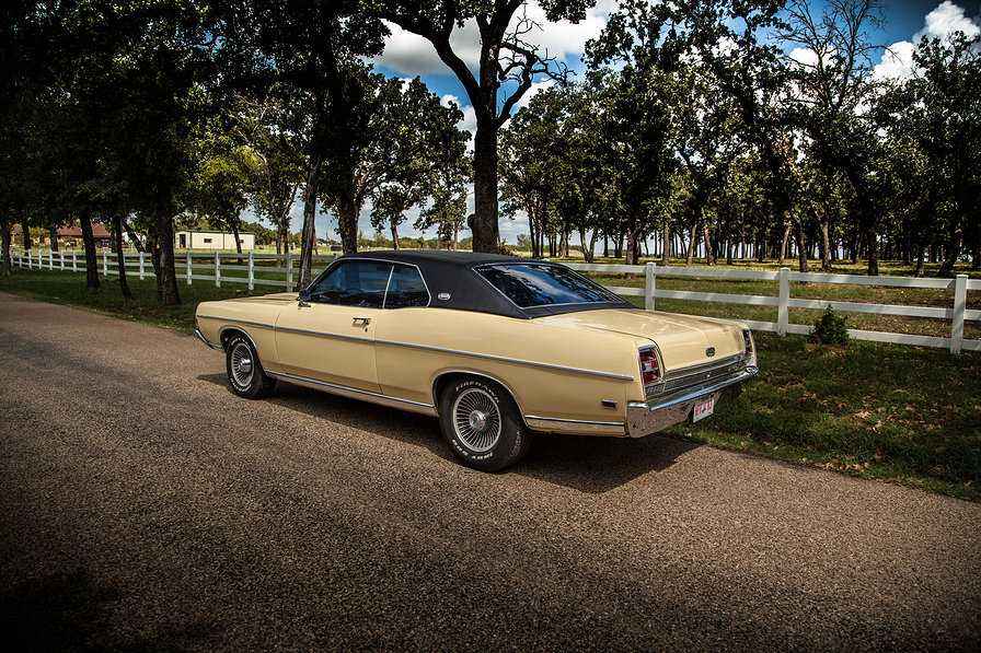 1969 Ford Torino — photo 2