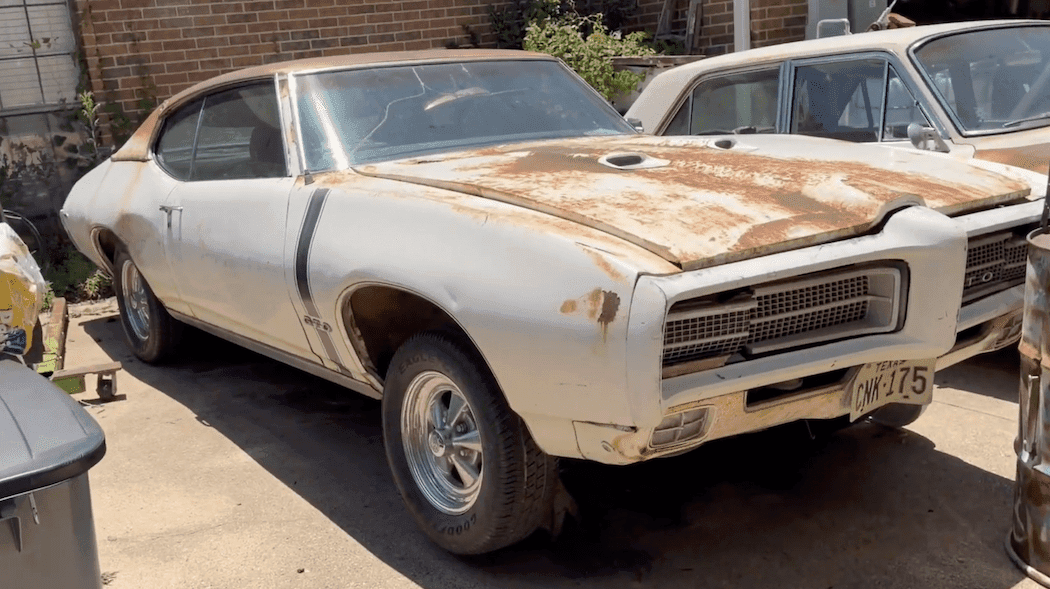 1969 Pontiac GTO β photo 1