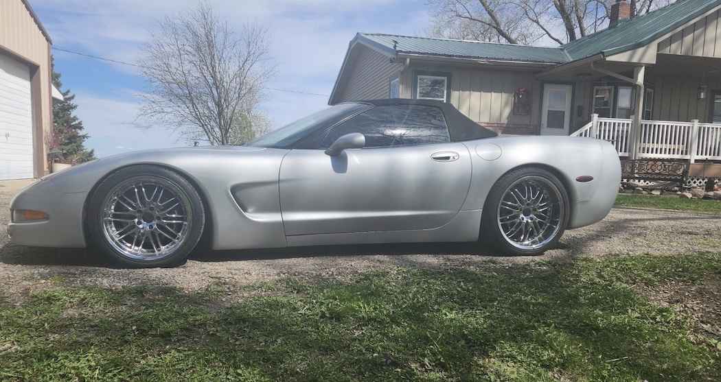 1999 Chevrolet Corvette β photo 1