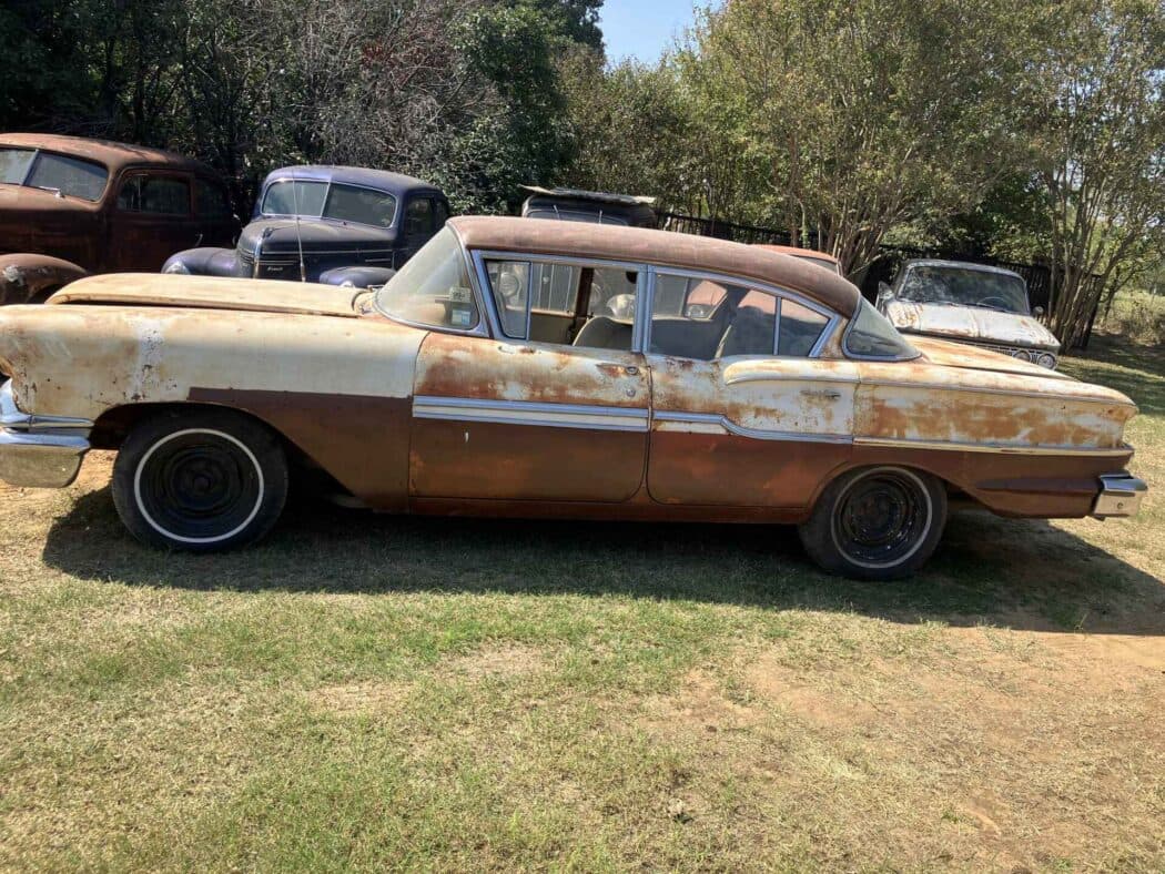 1958 Chevrolet Biscayne — photo 2