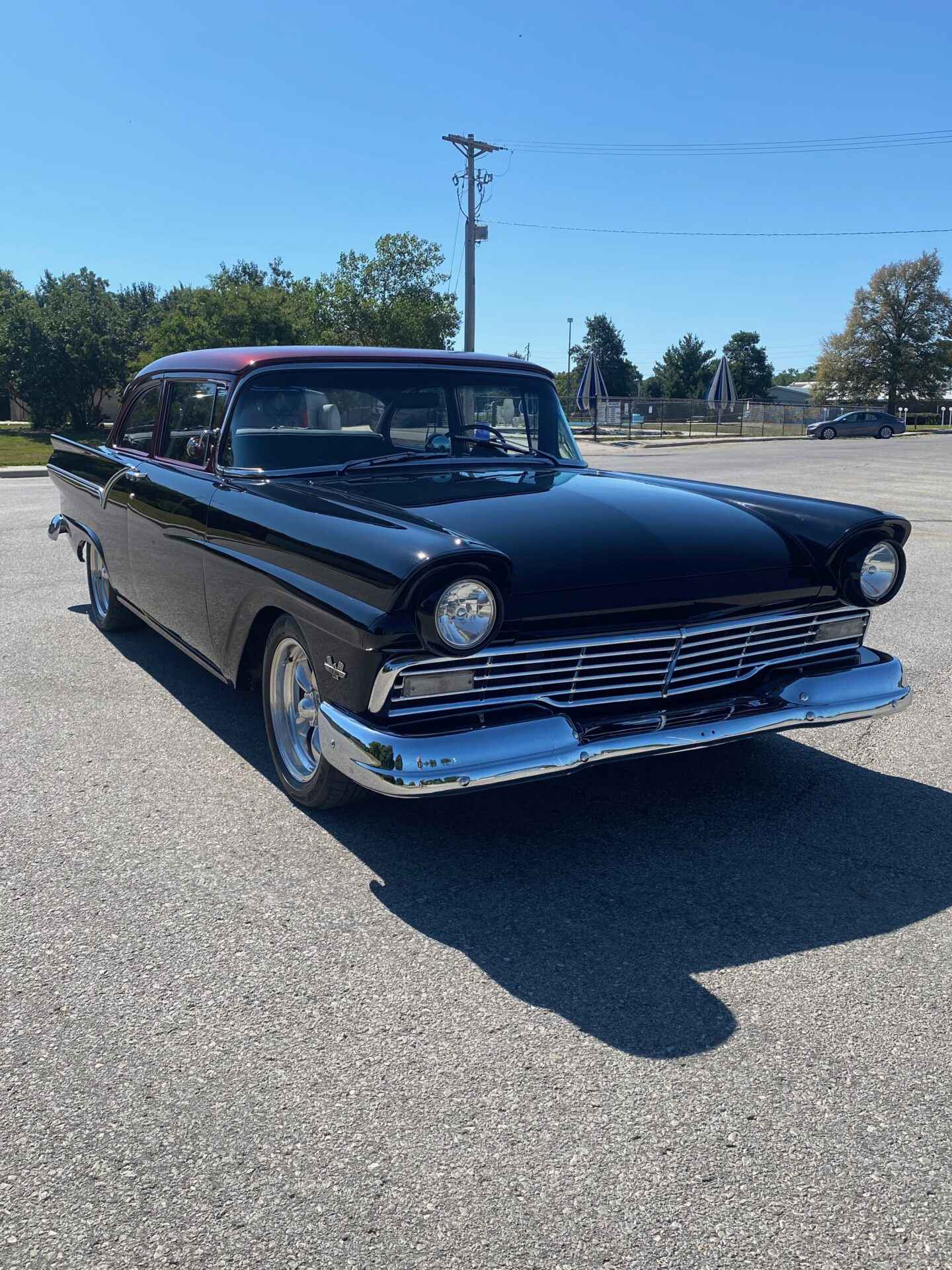 1957 Ford Custom — photo 1