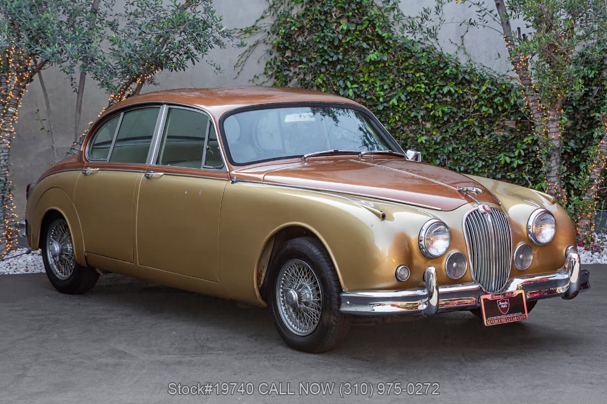 1962 Jaguar Mark II 3.8-Liter β photo 1
