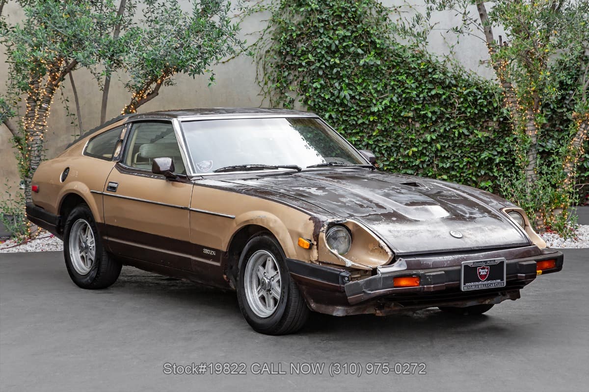 1983 Datsun 280ZX β photo 1