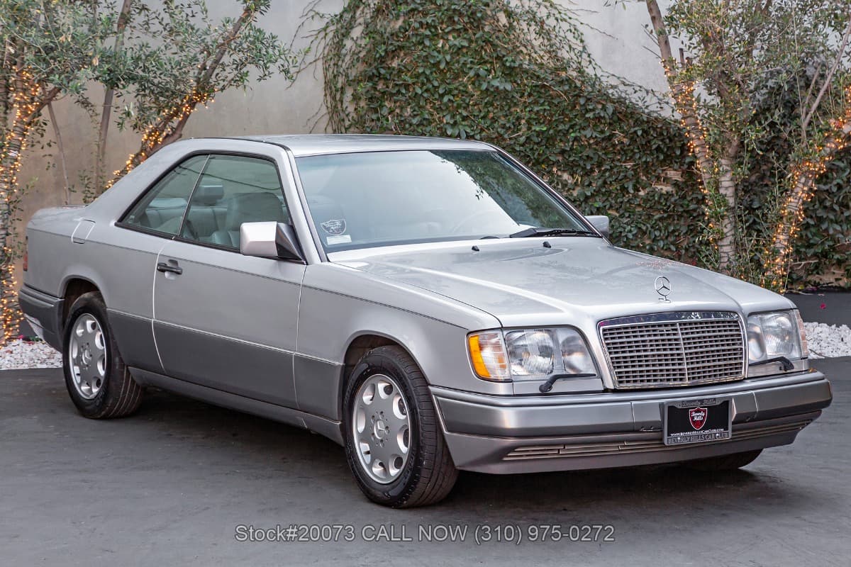 1994 Mercedes E320 Coupe β photo 1
