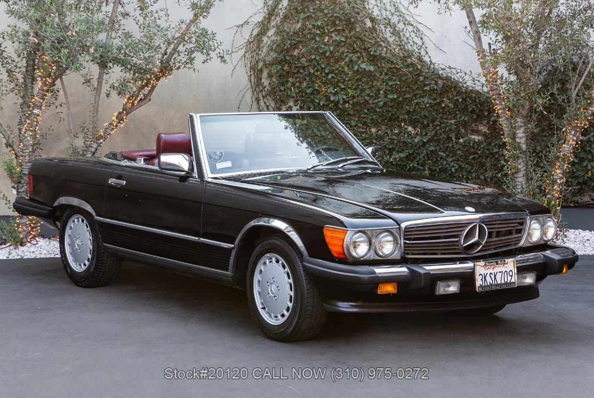 1988 Mercedes 560SL — photo 1