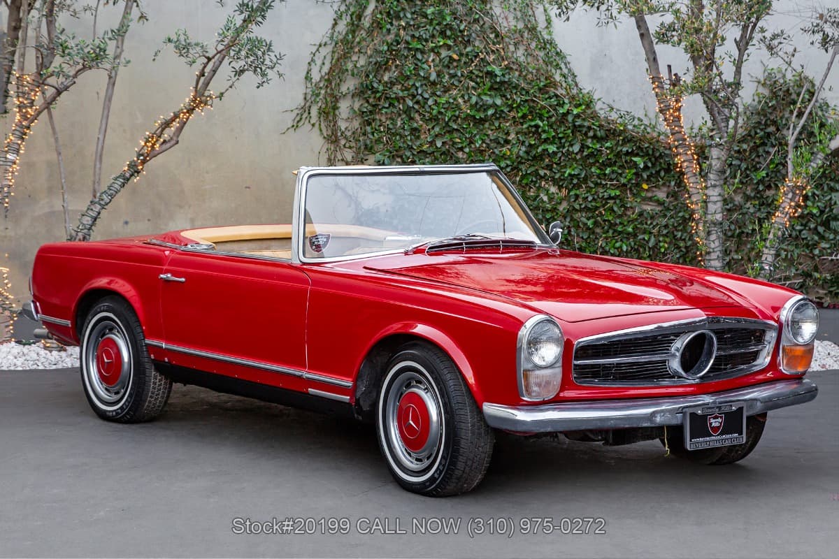 1967 Mercedes 230SL — photo 1