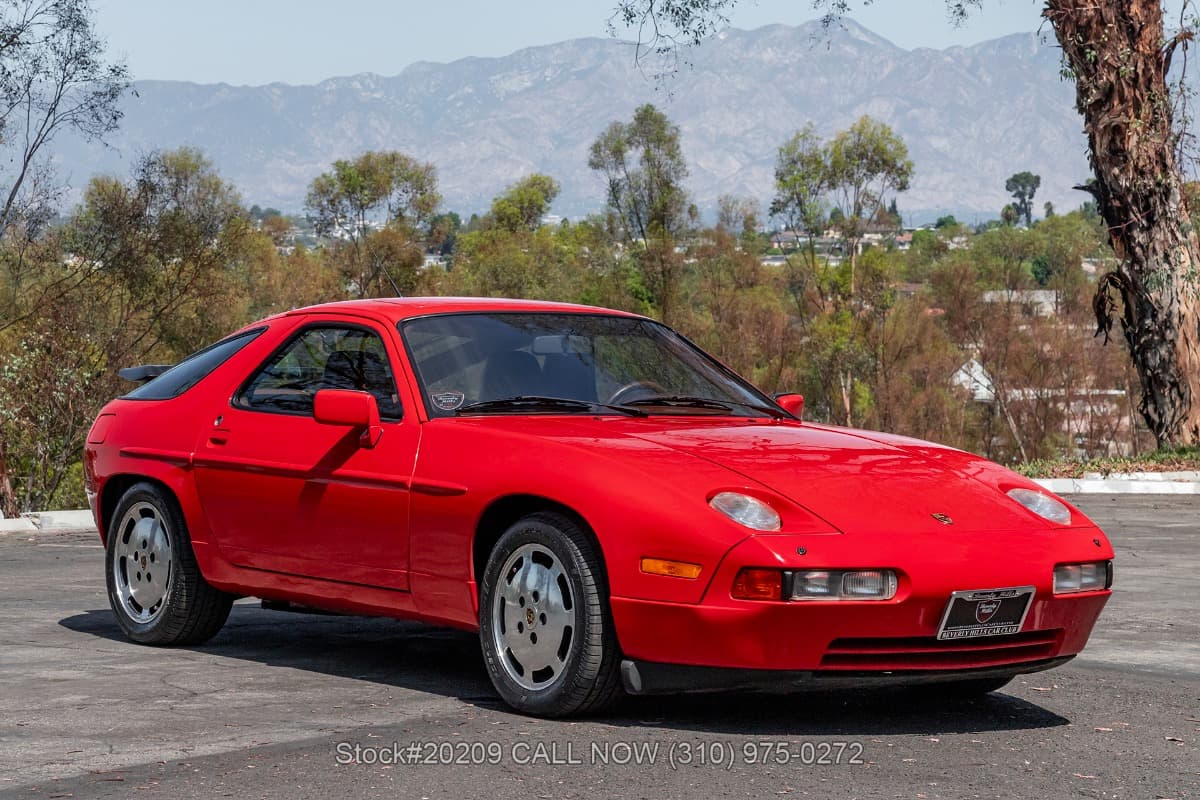1987 Porsche 928 S4 — photo 1
