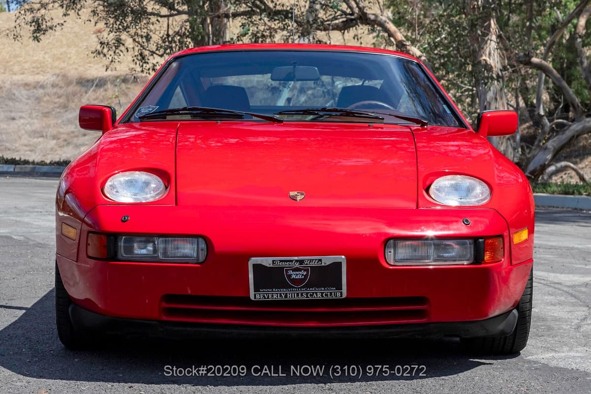 1987 Porsche 928 S4 — photo 2
