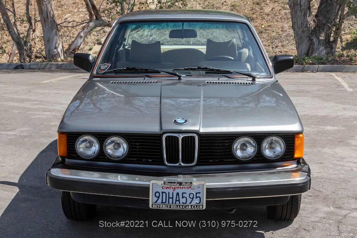 1980 BMW 320i — photo 2