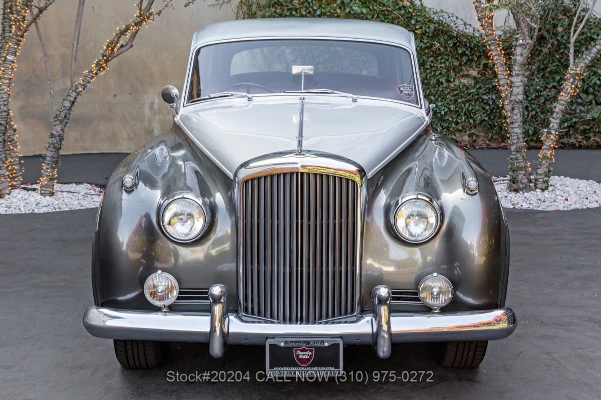 1960 Bentley S2 Saloon Right-Hand-Drive β photo 2