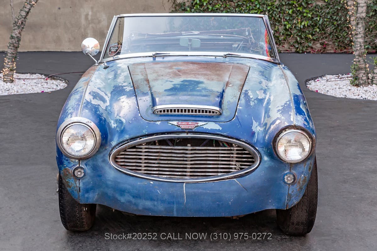 1963 Austin-Healey 3000 Mk II BJ7 Convertible — photo 2