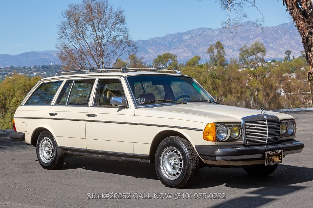 1982 Mercedes 300TD Turbodiesel Station Wagon