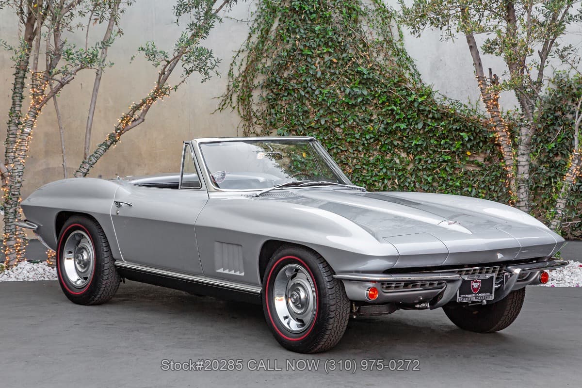 1967 Chevrolet Corvette Convertible Two-Top 4-Speed — photo 1