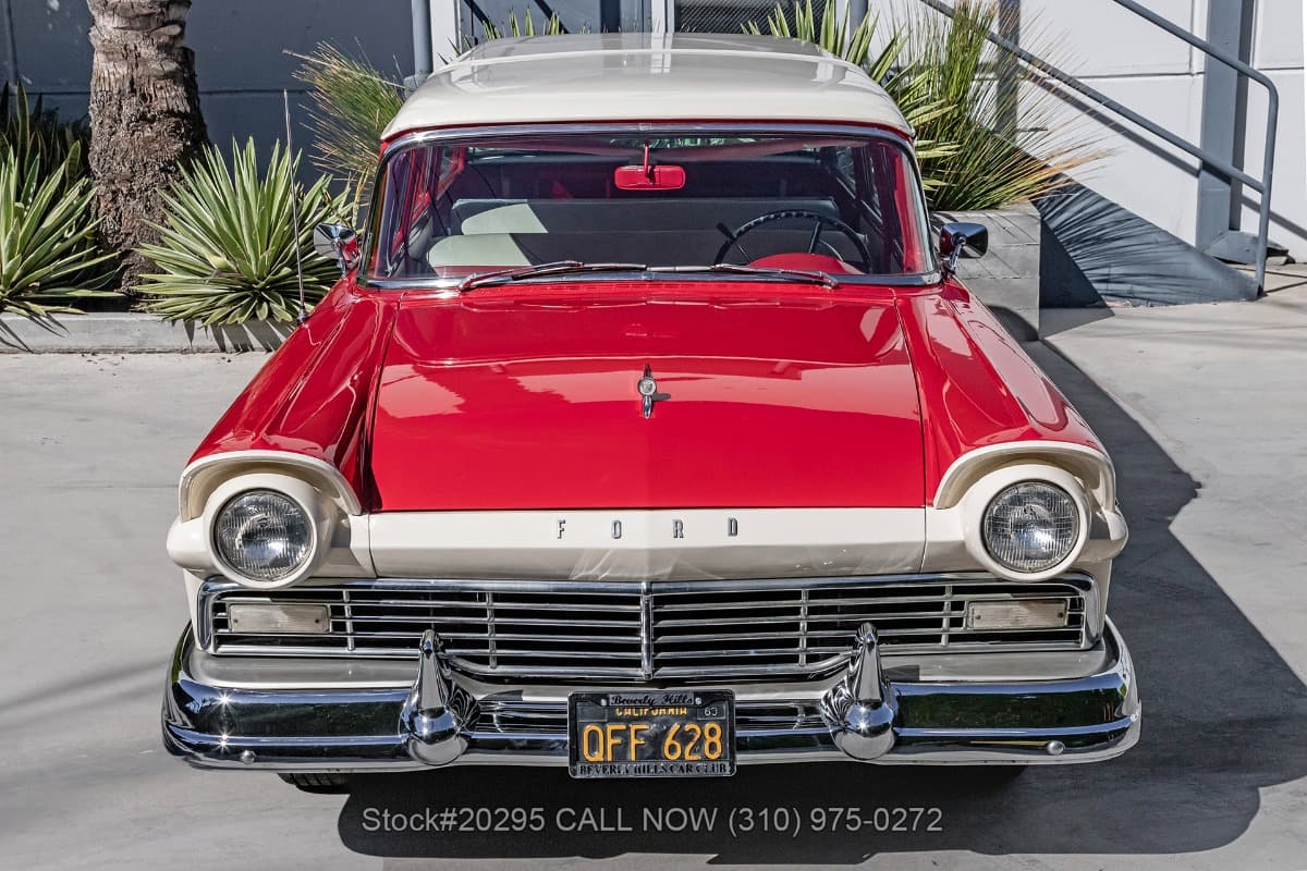 1957 Ford Country Sedan 4-Door Station Wagon — photo 2