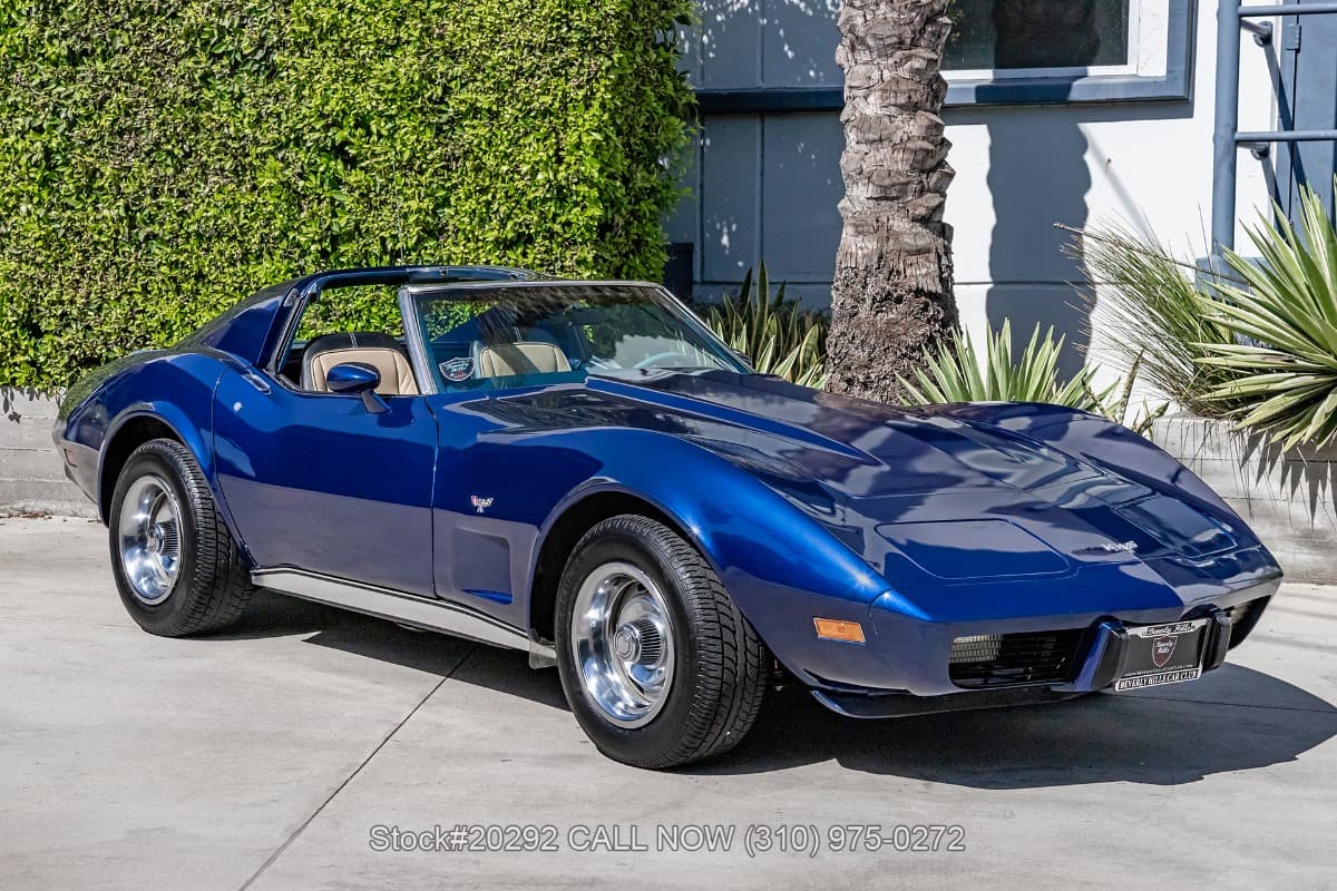 1977 Chevrolet Corvette T-Top L48 — photo 1