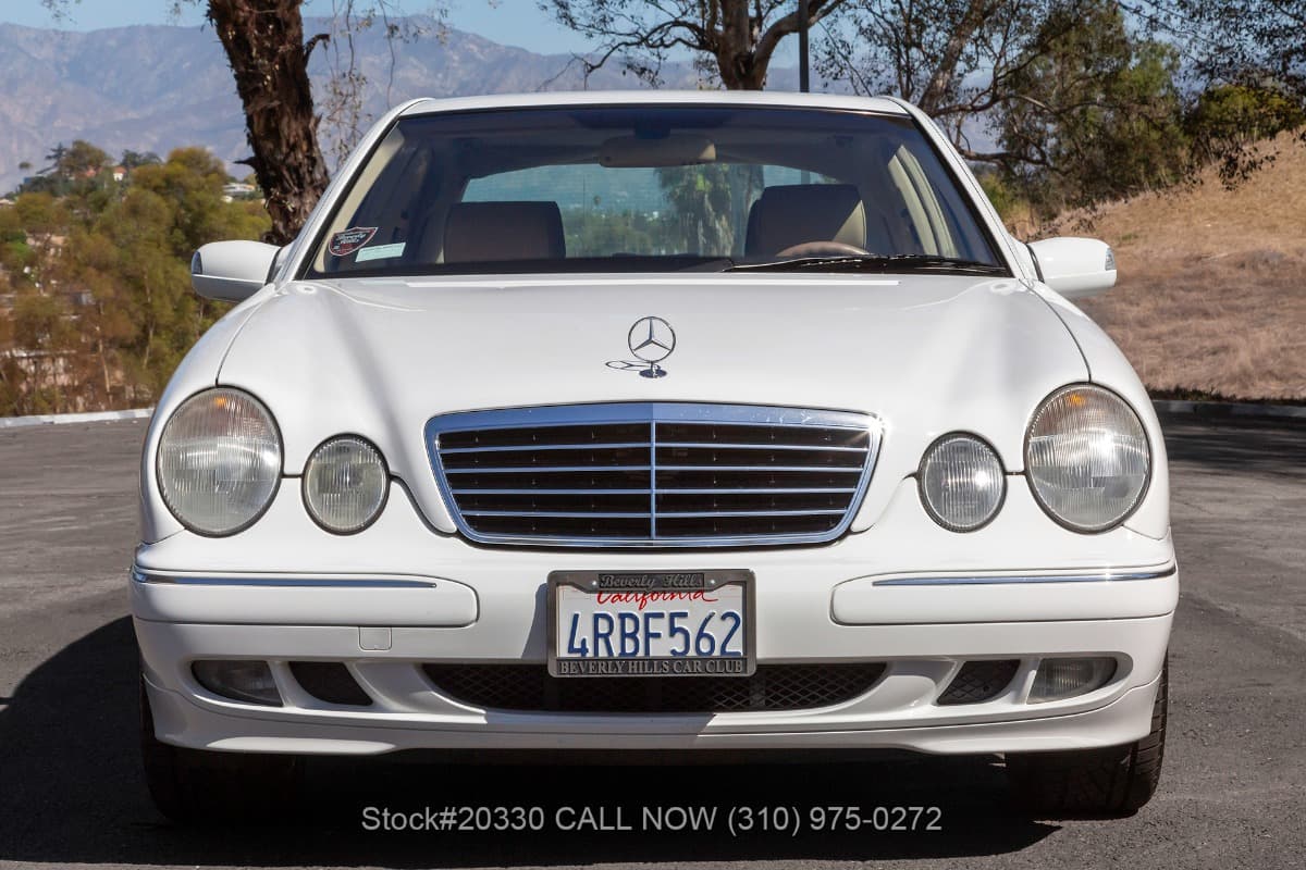 2001 Mercedes E430 — photo 2