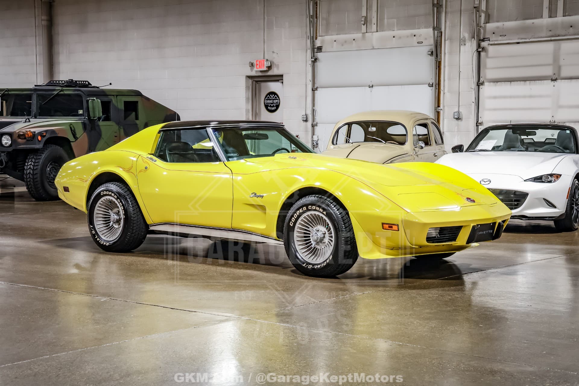 1975 Chevrolet Corvette — photo 1