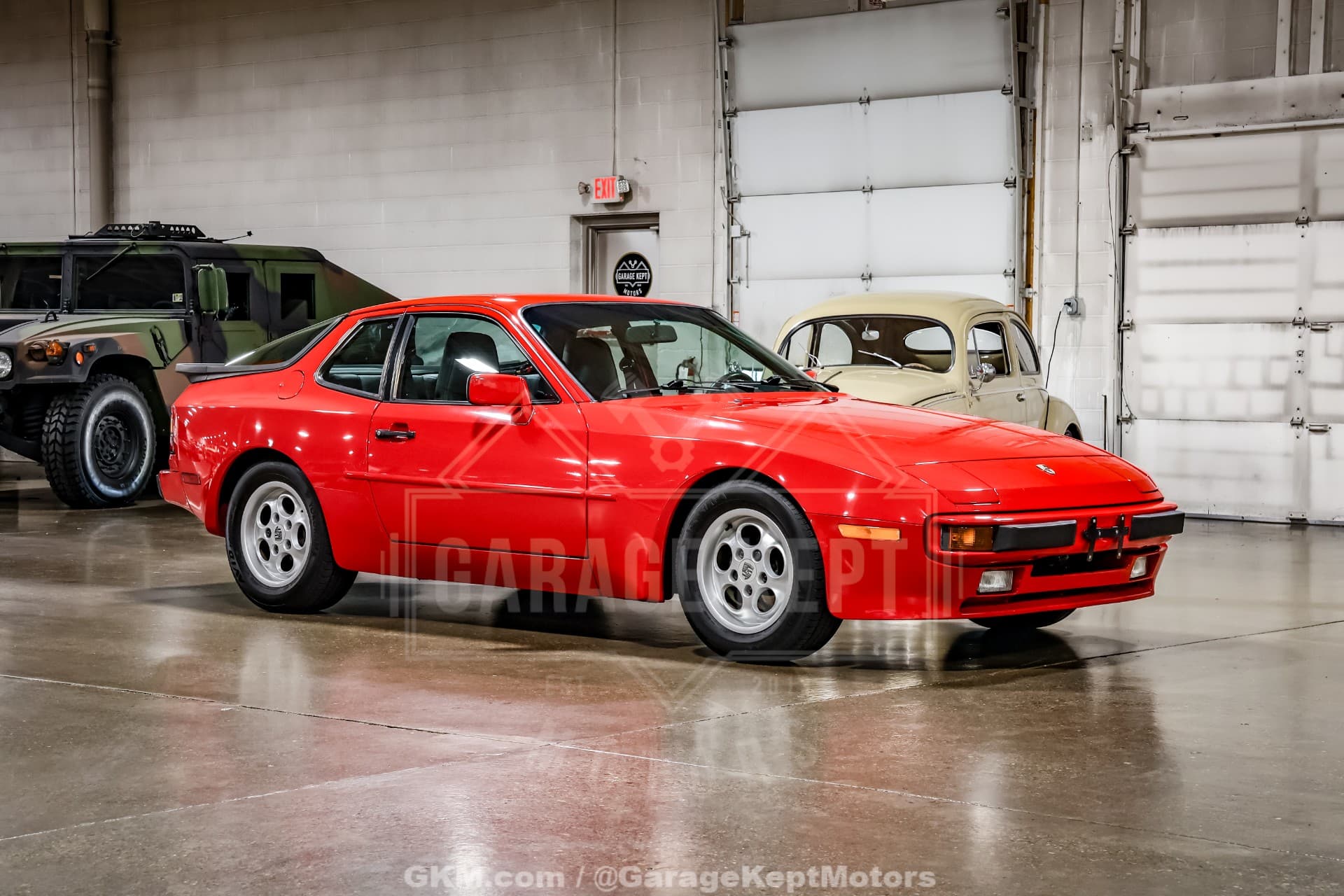 1985 Porsche 944 — photo 1