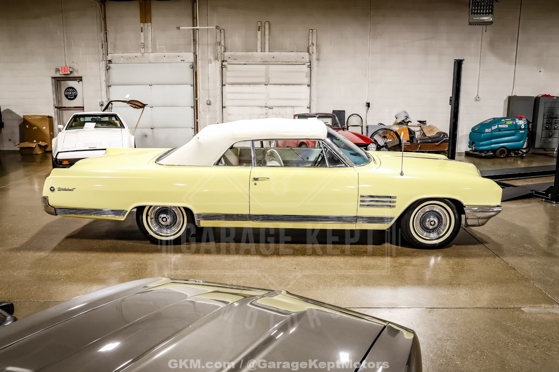 1964 Buick Wildcat Convertible β photo 2