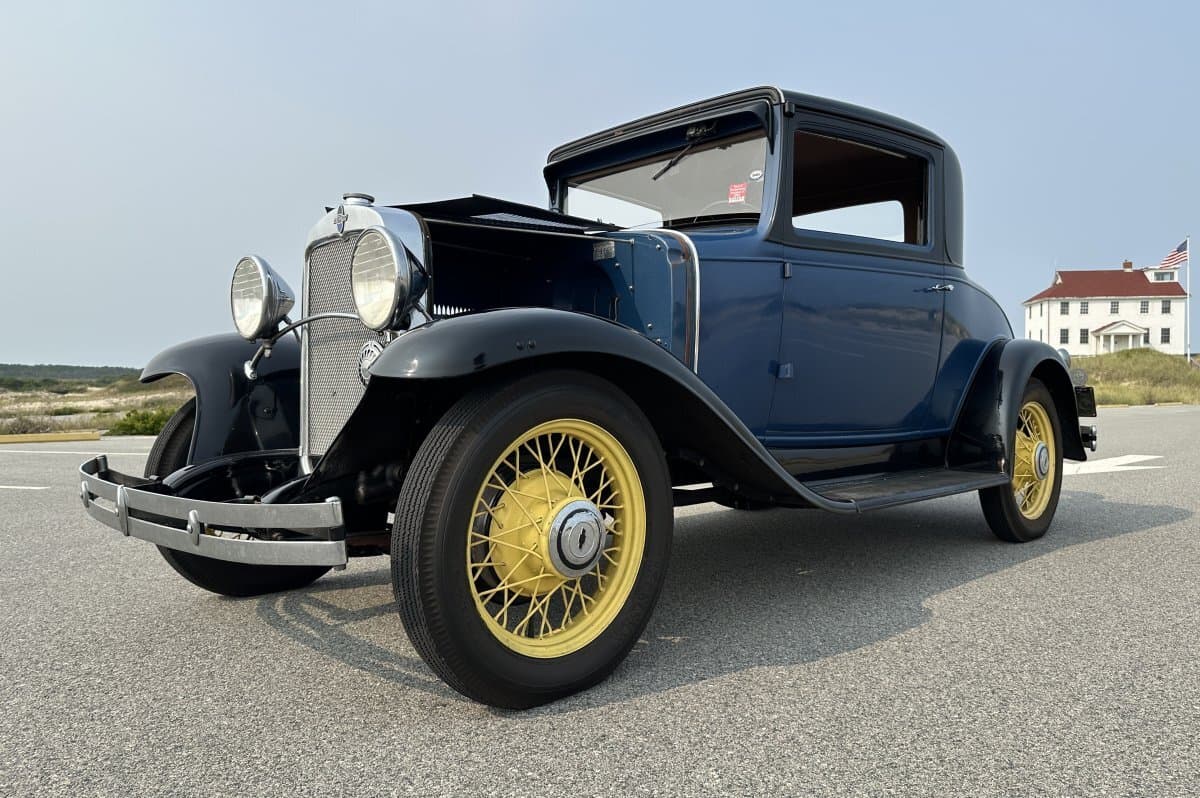 1931 Chevrolet Coupe Series AE independence 3 Window — photo 1