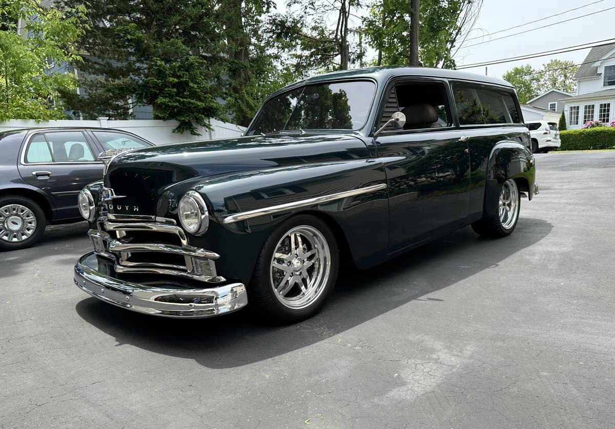 1950 Plymouth Suburban Restomod β photo 1