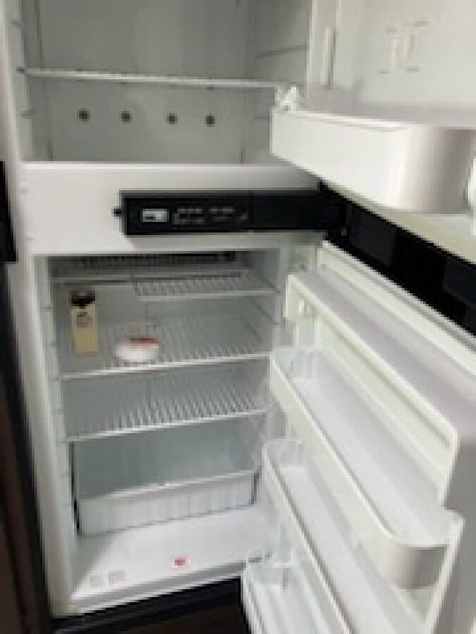 2018 Ford F350 Freedom Elite 24 E Camper β photo 15