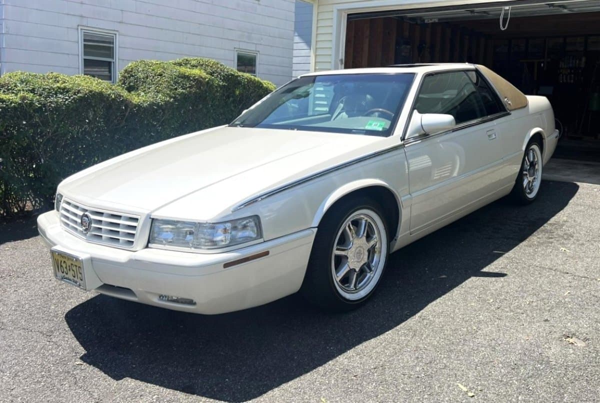 2002 Cadillac Eldorado ETC — photo 1