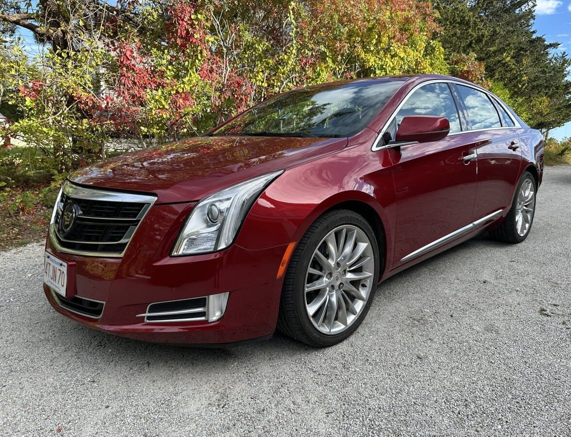 2014 CADILLAC XTS TT PLATINUM AWD β photo 1