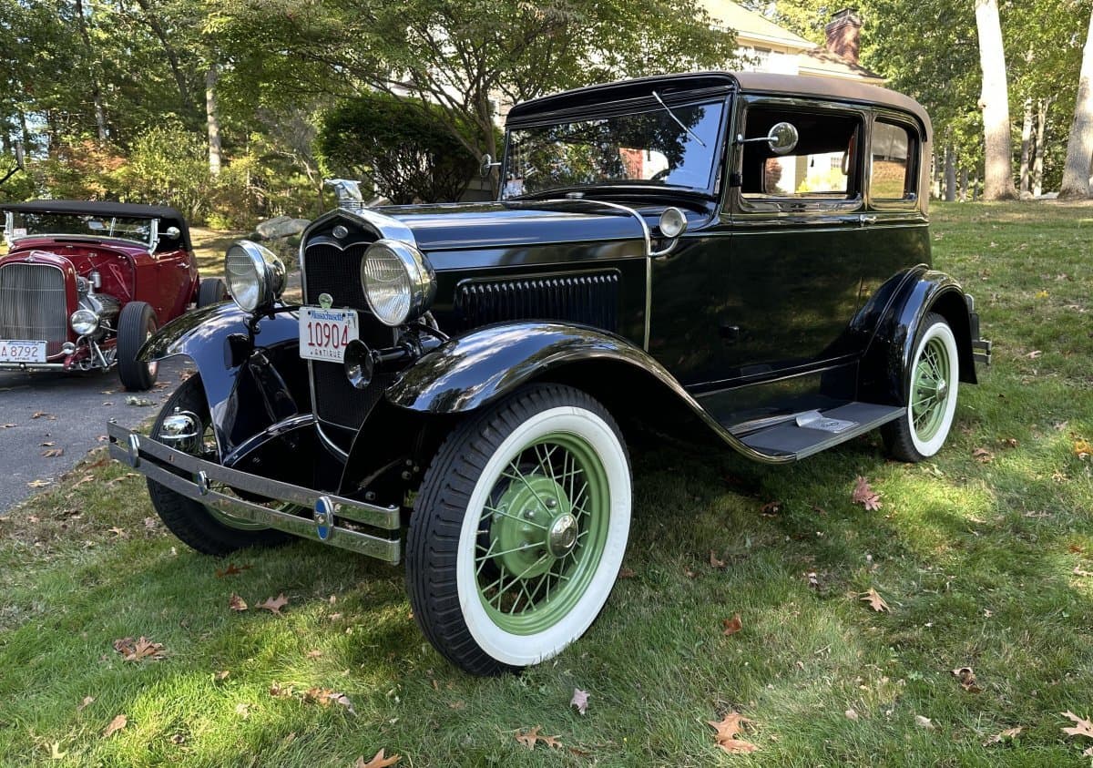 1931 Ford Model A Victoria Leatherback — photo 1